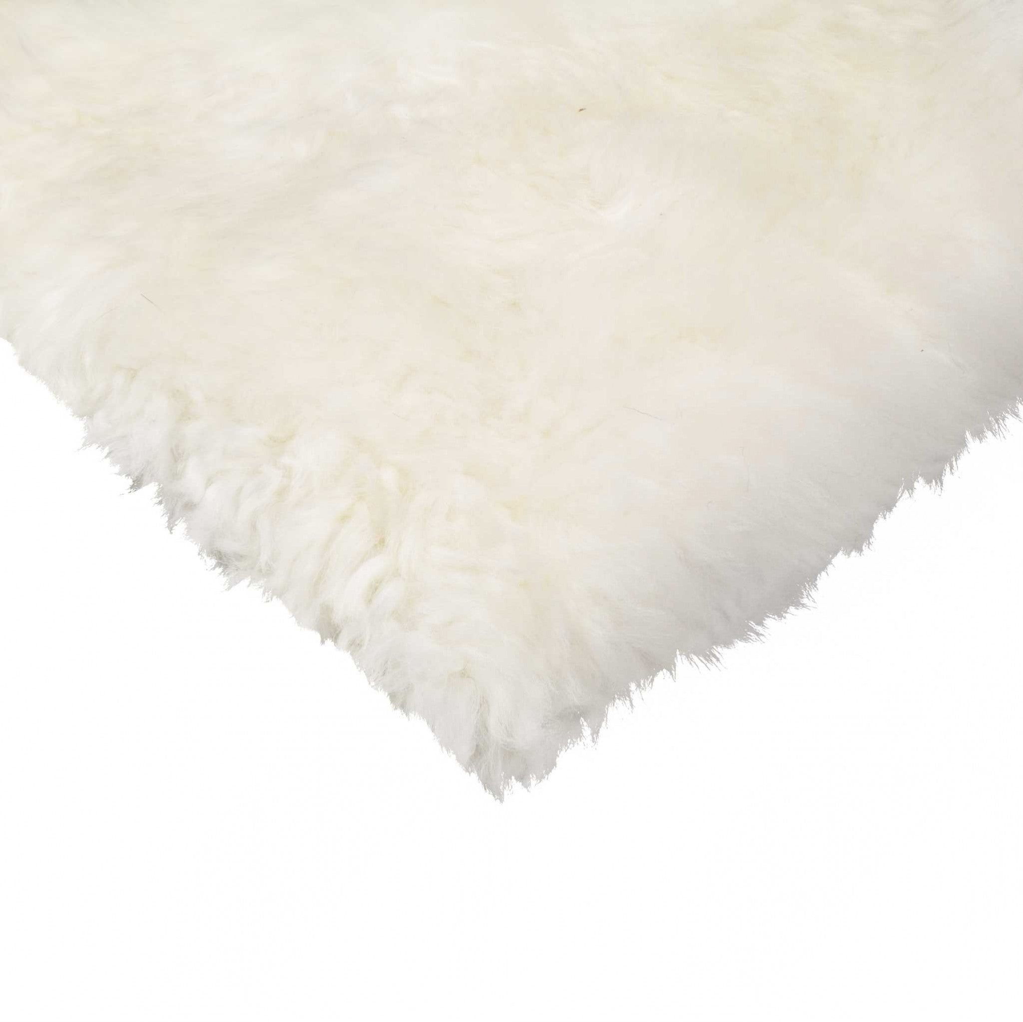 17" x 17" x 2" Natural Sheepskin Chair  Seat Cover 2 pcs