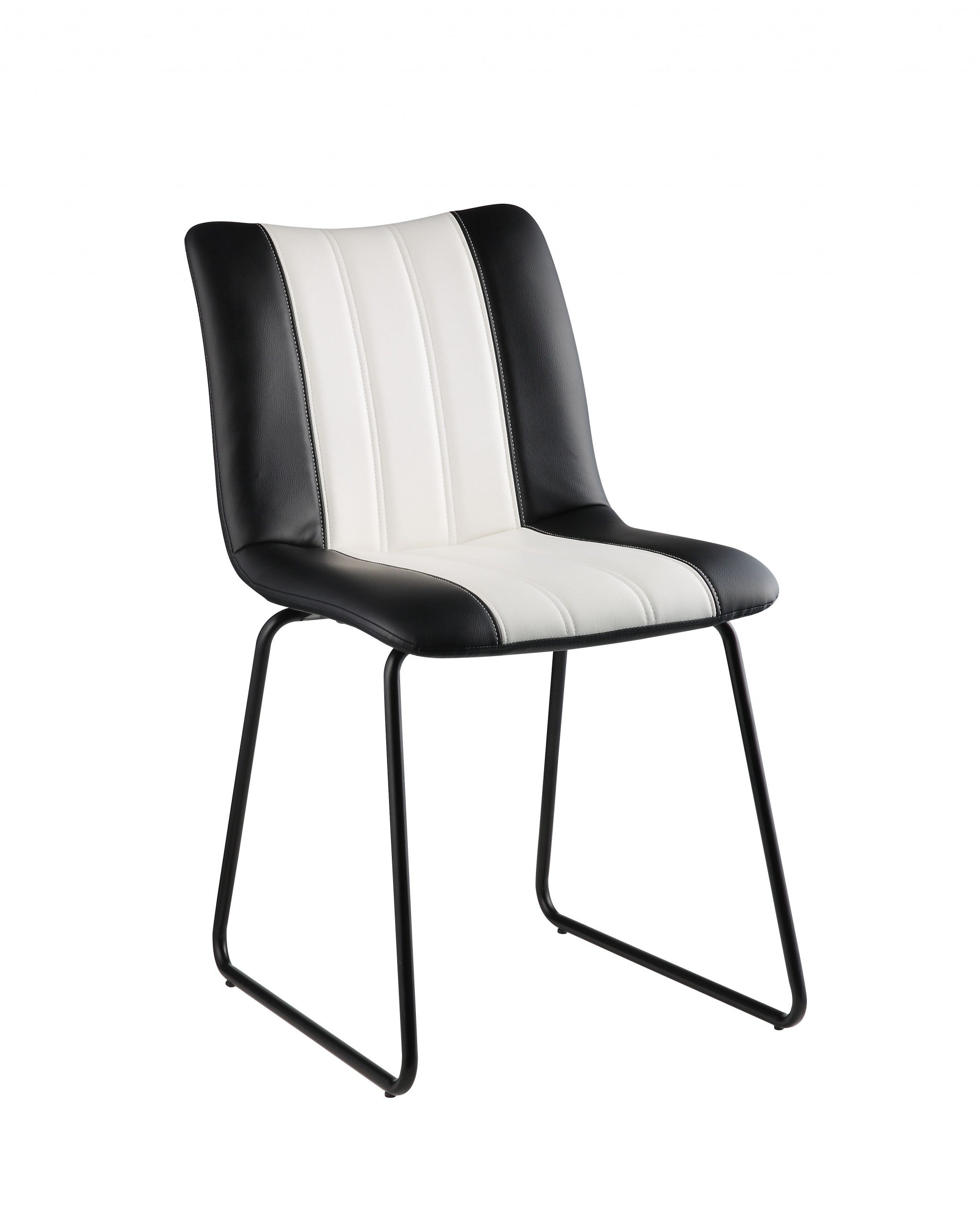 18' X 23' X 33' Black And White Leatherette Accent Chair